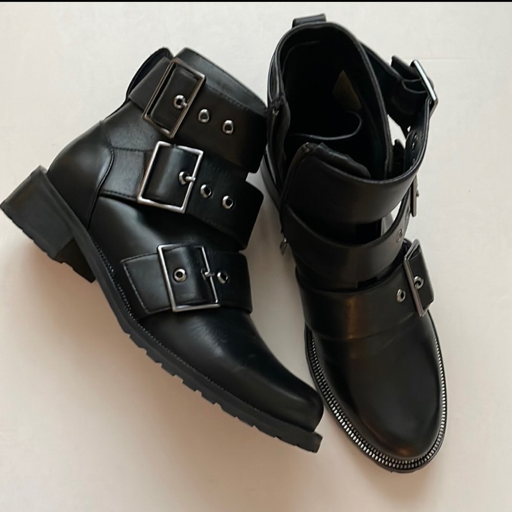 Blondo motorcycle bootie NWOT size 7